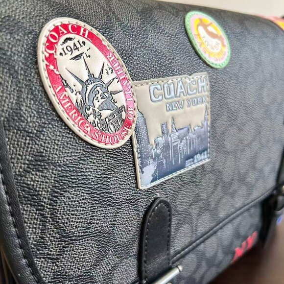 Coach CBF09 Men's Flap Messenger Bag, size 32.5 x 25 x 8cm - Picture 6 of 9